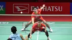 Pasangan Leo Rolly Carnando/Daniel Marthin menjadi satu-satunya wakil Indonesia yang tersisa di partai final Daihatsu Indonesia Masters 2024 yang akan digelar Minggu (28/1/2024). Kepastian itu didapat setelah The Babies mampu memenangkan laga semifinal menghadapi sesama wakil Indonesia, Fajar Alfian/Muhammad Rian Ardianto yang diunggulkan di tempat ketiga dengan rubber game, 19-21, 21-14 dan 21-17 di Istora Senayan, Jakarta, Sabtu (27/1/2024). Dalam laga yang berlangsung lebih dari sejam tersebut, The Babies sukses melakukan comeback setelah kalah pada game pertama. Di laga final, pasangan berperingkat 11 BWF tersebut akan menantang unggulan kedua asal Denmark, Kim Astrup/Anders Skaarup Rasmussen. (Bola.com/Pradipta Rama)