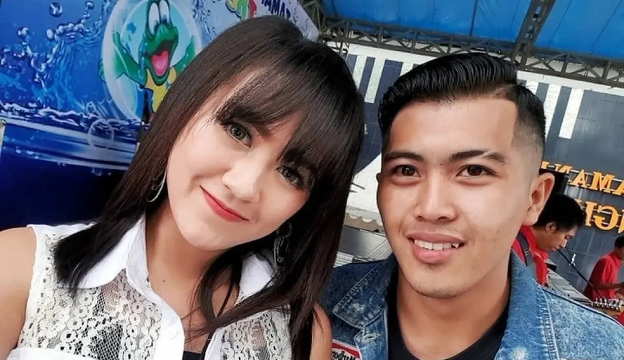 6 Potret Chemistry Happy Asmara dan Delva Irawan sebagai Rekan Duet, Cocok jadi Teman Hidup?