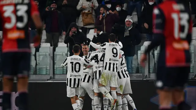 Selebrasi pemain Juventus Juan Cuadrado saat melawan Genoa