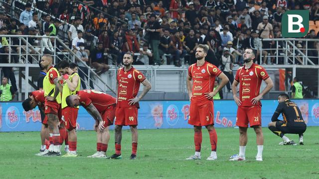 Foto: Wajah Lesu Pemain Persija Setelah Ditahan Imbang Dewa United di BRI Super League
