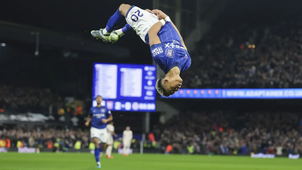 Foto: Misi Chelsea Bersaing di Puncak Klasemen Liga Inggris Terjegal Ipswich Town