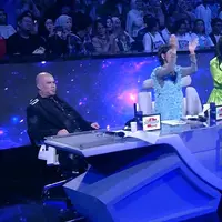 Tidak hanya sukses membuat kelima judges standing ovation, Felicia (Tangerang) bahkan membuat Ahmad Dhani menangis. / Foto dok : The Icon Indonesia.
