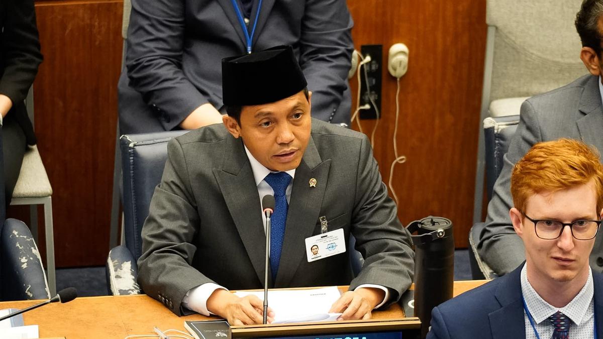 Menhut Raja Juli Serukan Solidaritas Global Lindungi Hutan Dunia