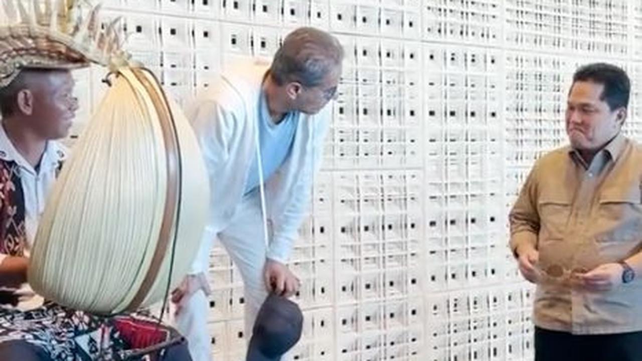 Pengusaha Dubai Takjub Mendengar Musik Sasando<br>