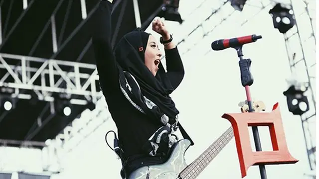 [Bintang] Chua Kotak