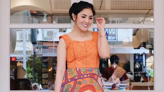[Bintang] Nindy Ayunda