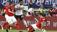 Timnas Jerman takluk 1-2 dari Austria dalam pertandingan uji coba, di Stadion Wörthersee, Sabtu (3/6/2018) dini hari WIB.  (AP/Ronald Zak)