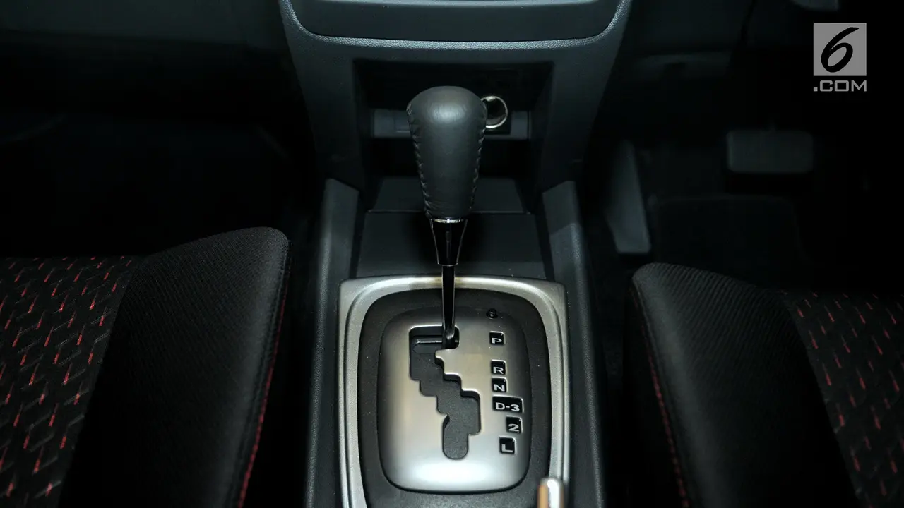 Desain Interior New Veloz dan New Avanza