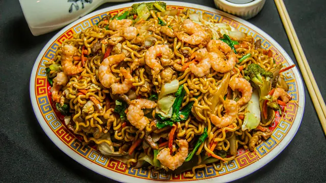 Ilustrasi siu mie, mi goreng