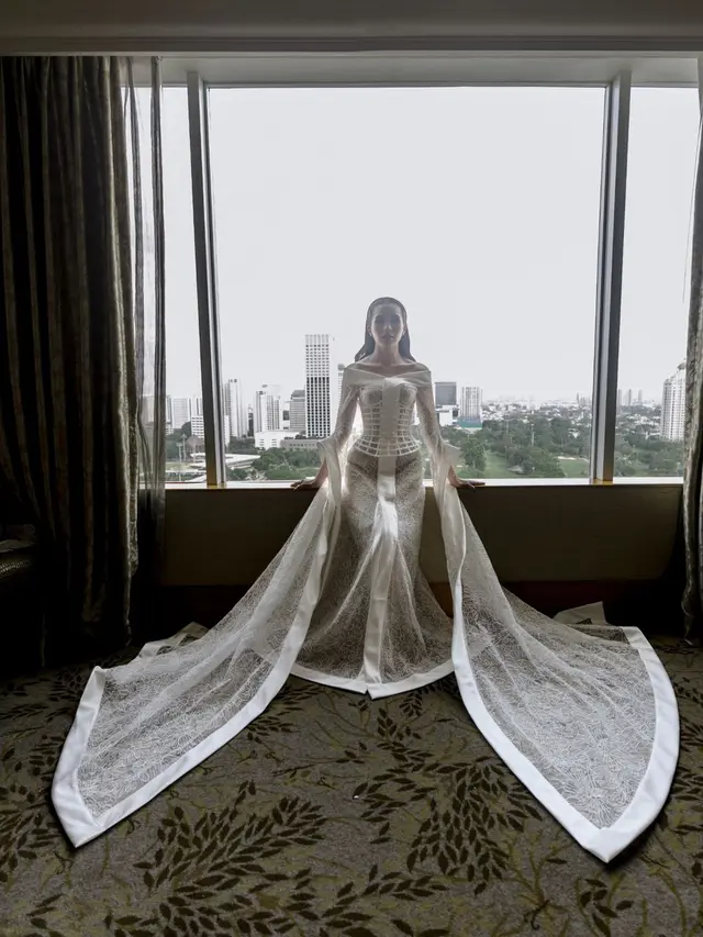 6 Penampilan ala Princess Beby Tsabina Kenakan Bridal Robe Jepang yang Mewah di Hari Pernikahan, Dipuji Cantiknya Kelewatan