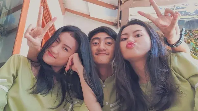 Disebut Mirip Marcella Daryanani, Ini 6 Potret Deriska Almira Anak Arya Wiguna
