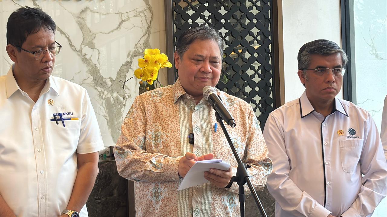 Siap-Siap, Penerima Bansos Dapat Tambahan Minyak Goreng 2 Liter dan Beras 10 Kilogram