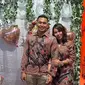 Momen Aprilio Manganang dan Claudya resmi tunangan. (Sumber: Instagram/manganang92)