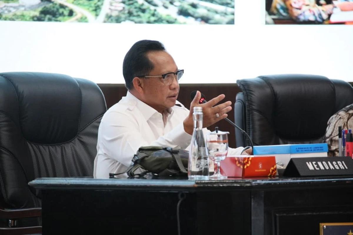 Mendagri Tito Karnavian saat memimpin Rapat Bersama Komite Eksekutif Percepatan Pembangunan Otsus Papua