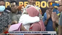 Momen haru terjadi saat Siti Mauliah dan D yang bayinya tertukar dihadirkan sebelum pengumuman hasil tes DNA oleh Kapolres Bogor, AKBP Rio Wahyu Anggoro.