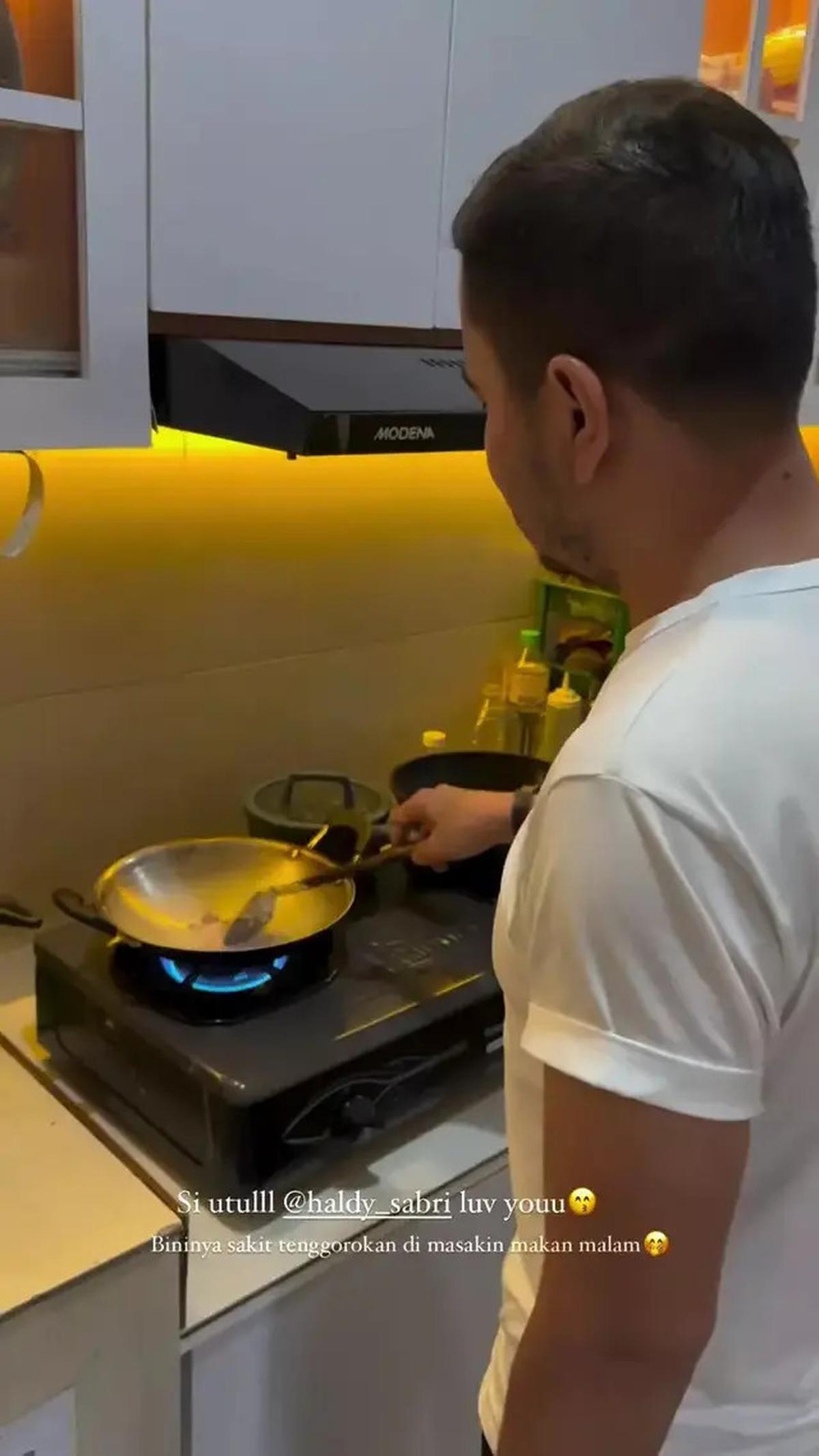 Potret Dapur Sederhana Irish Bella dan Haldy Sabri dengan Model Simple Tapi Bersih Banget