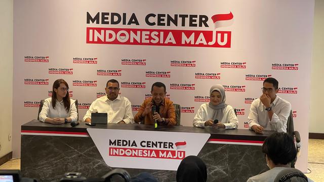 Menteri Investasi/Kepala Badan Koordinasi Penanaman Modal (BKPM) Bahlil Lahadalia meresmikan Media Center Indonesia Maju yang terletak di Jalan Diponegoro Nomor 15 A Jakarta, Senin (4/12/2023) (Istimewa)