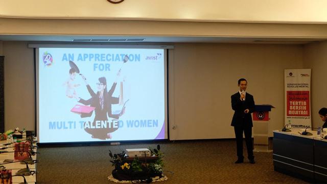 Acara ini dihadiri oleh lebih dari 300 pekerja wanita dengan berbagai jabatan/copyright Vemale.com/Anisha SP