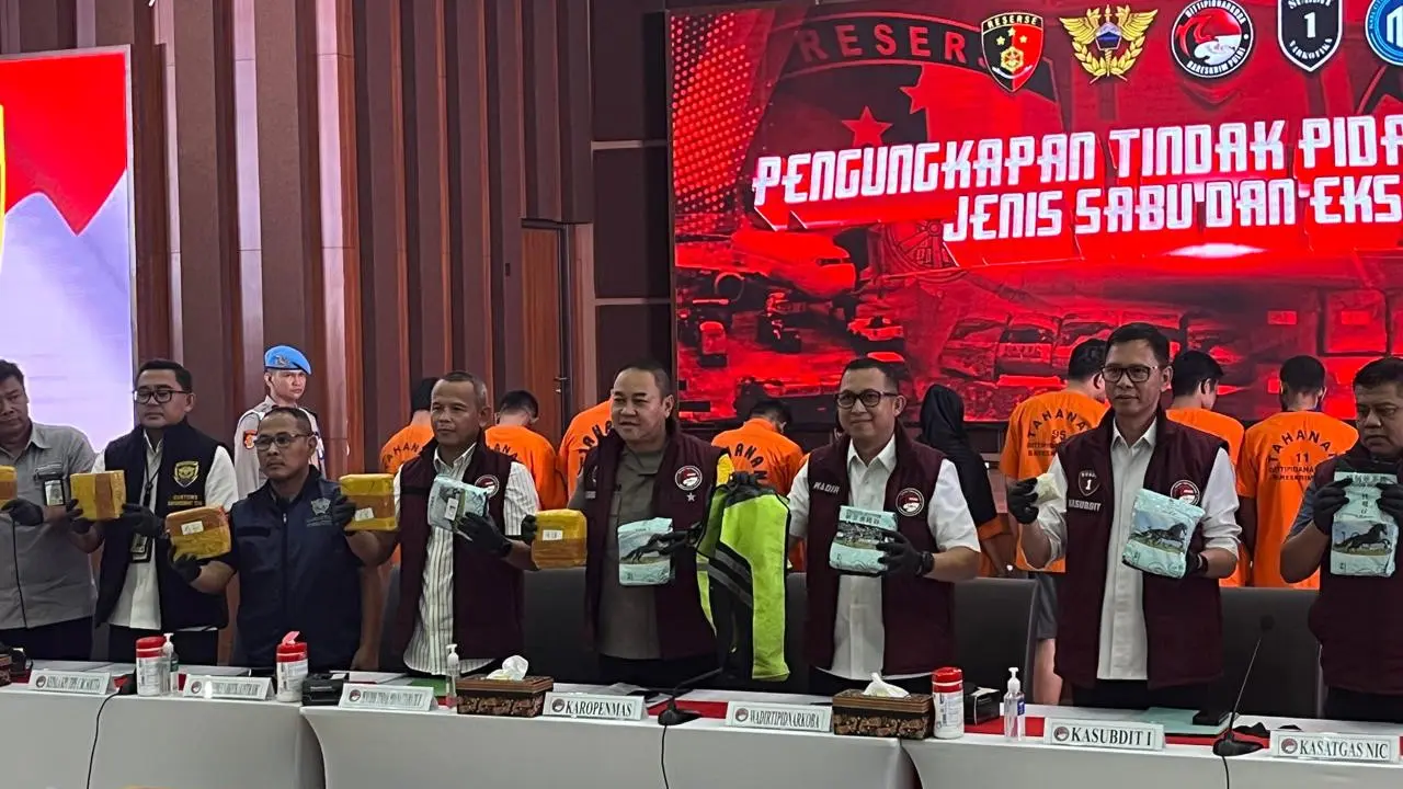 Direktorat Tindak Pidana Narkotika (Dittipid) Bareskrim Mabes Polri bersama Bea Cukai  menggelar Konferensi Pers terkait operasi penindakan peredaran narkotika. (Istimewa)