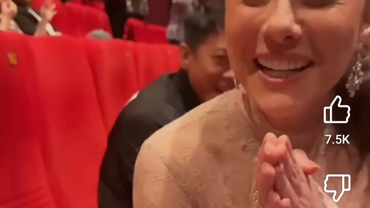 Potret Ariel Noah & Wulan Guritno Duduk Berdampingan di Bioskop, Jadi Awal Isu Pacaran Mencuat