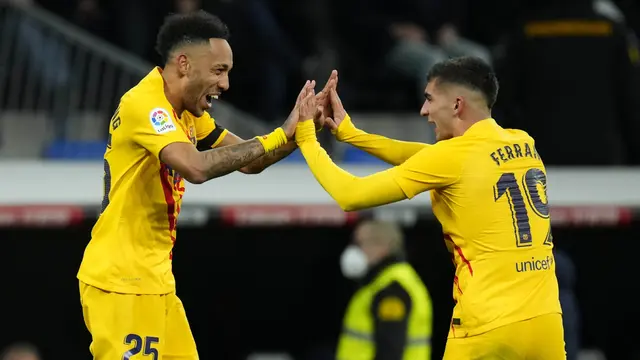 Foto: Sepak Terjang Pierre-Emerick Aubameyang, Dibuang Arsenal Jadi Bintang di Barcelona