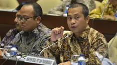 Menteri Desa, Pembangunan Daerah Tertinggal (PDT), Marwan Jafar mengikuti Rapat Kerja Dengan Komisi II DPR RI di Kompleks Parlemen Senayan, Jakarta Selatan, Jumat (06/02/2015). (Liputan6.com/Andrian M Tunay)