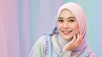 6 Tips Padu Padan Tunik Kekinian untuk Kulit Kuning Langsat, Bikin Look Glowing dan Anti Kusam