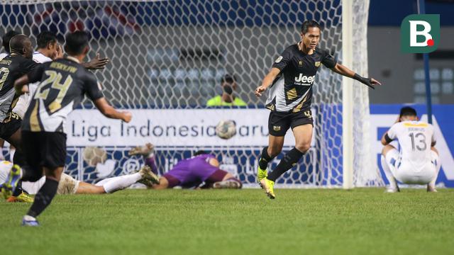 Foto: 3 Eks Persis Solo Cetak Gol, Laga Dewa United Kontra PSIM Yogyakarta Tuntas Tanpa Pemenang dalam Matchday Pertama Babak 8 Besar Liga 2