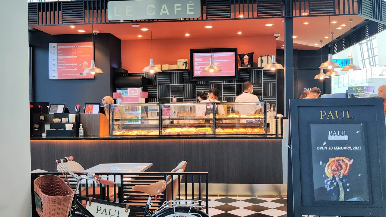 PAUL Le Café