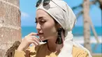 Meski sudah lama memutuskan mengenakan hijab, model kerudung yang ia kenakan kerap menjadi sorotan netizen. Tak lain gaya hijabnya yang tak menutupi leher. (Liputan6.com/IG/@imelpc).