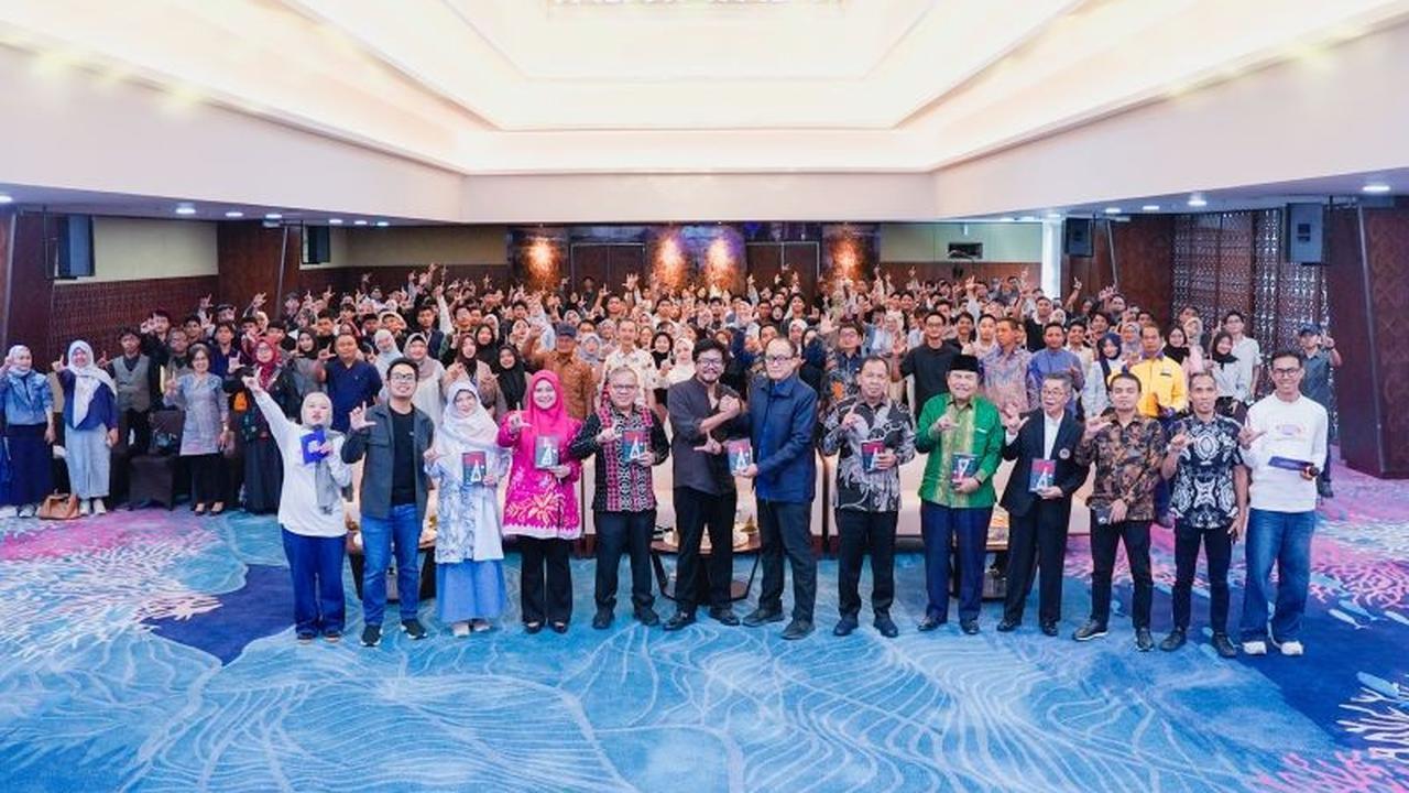 BI Sultra Perkuat Literasi Ekonomi Masyarakat Melalui Bedah Buku dan Sinergi Pendidikan