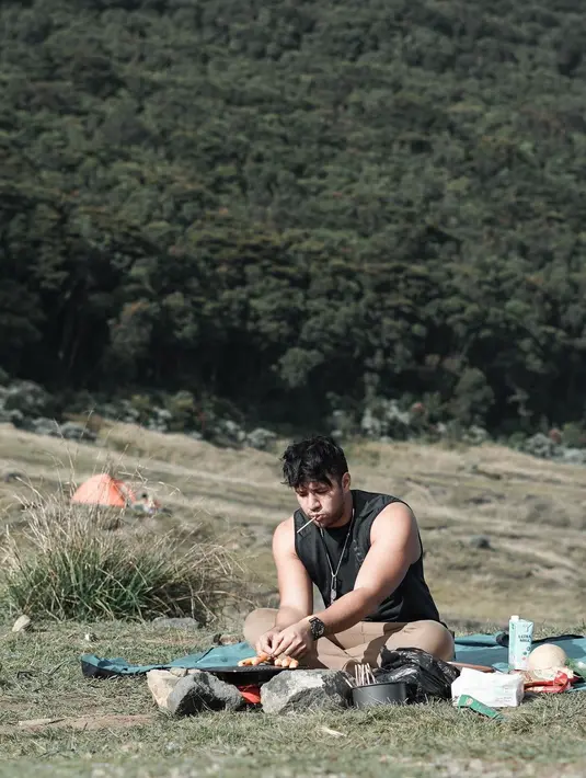 Ammar Zoni dan Irish Bella (Instagram/_irishbella_)