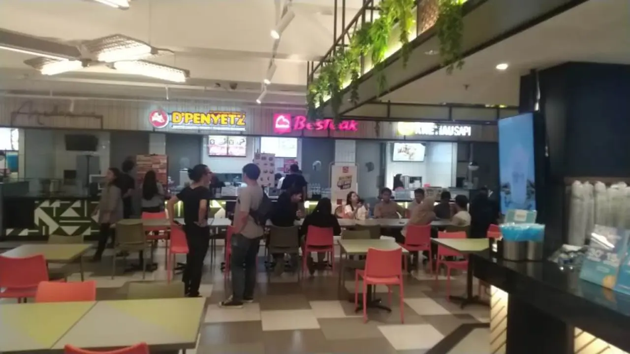 Plaza Blok M