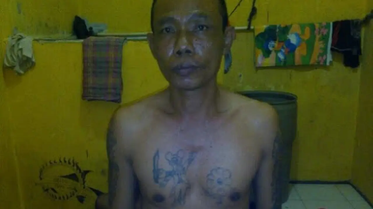 Pria Bertato Mickey Mouse