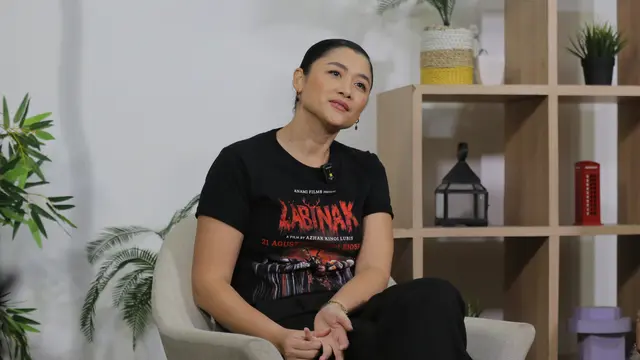 Jenny Zhang.