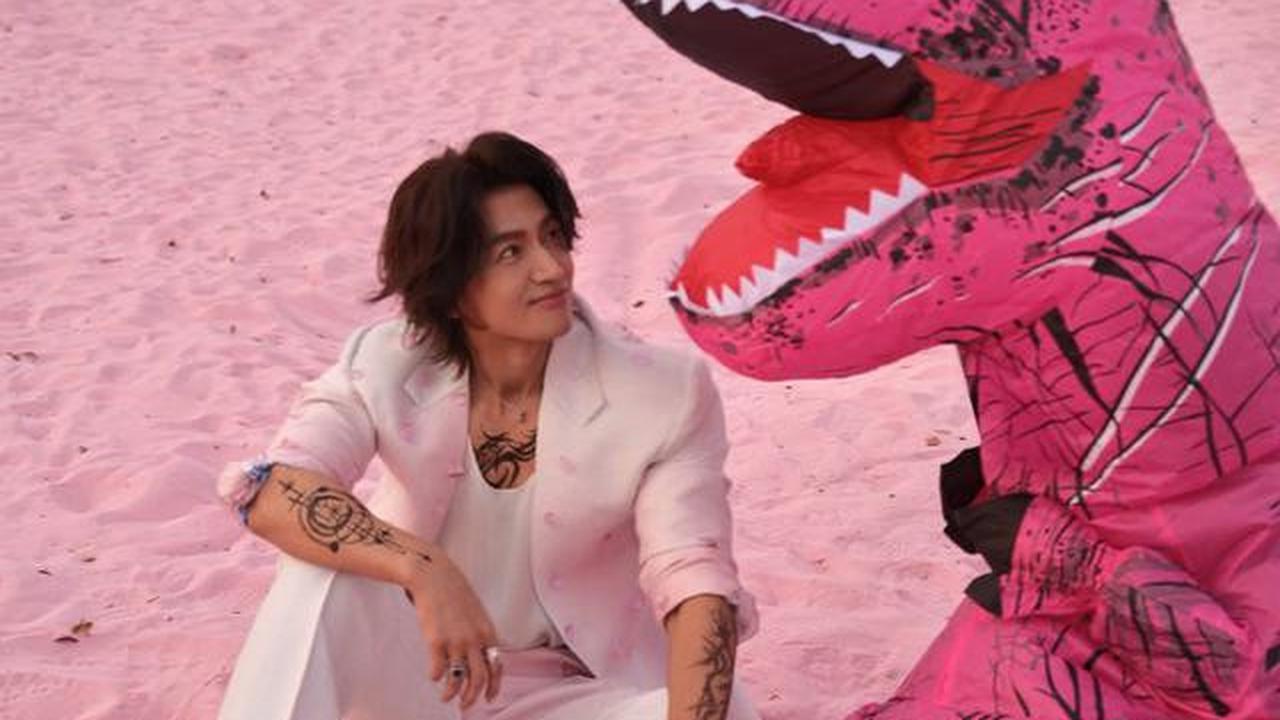 8 Artis Populer Ini Lahir Tanggal 1 Januari, Rayakan Bersamaan Tahun Baru