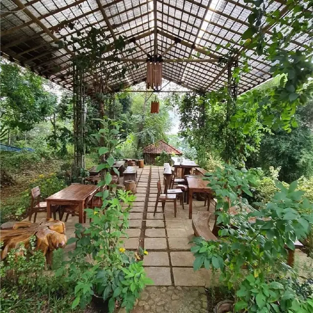 Teras Wangun, Sentul, Bogor.