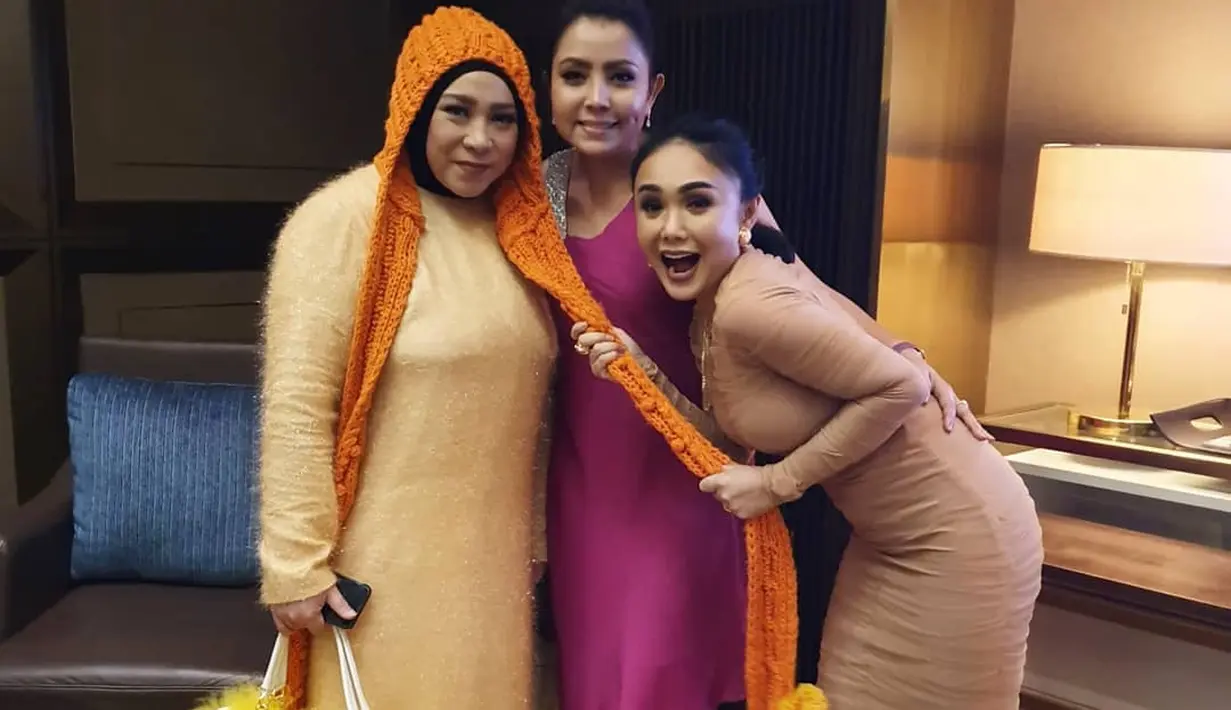 Mayangsari dan Bambang Trihatmojo (Instagram/mayangsaritrihatmodjoreal)