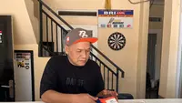Cerita dari Jonggol, Gerai Kecil Otiv Antarkan Anak ke Bangku Kuliah