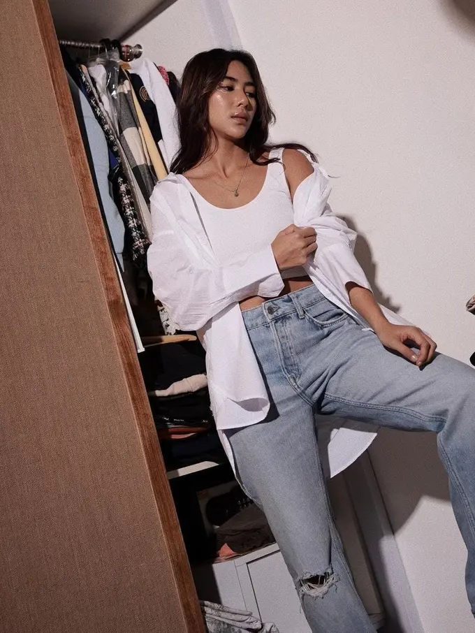 Outfit Simpel Adinda Thomas