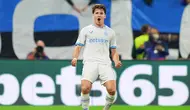Christos Tzolis merayakan golnya di laga Atalanta vs Club Brugge di matchday 2 league phase Liga Champions 2025/2026 di Gewiss Stadium, Selasa (30/09/2025). (Spada/LaPresse via AP)