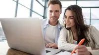 Nikahi Teman Sekantor Bikin Kerja Tak Profesional?