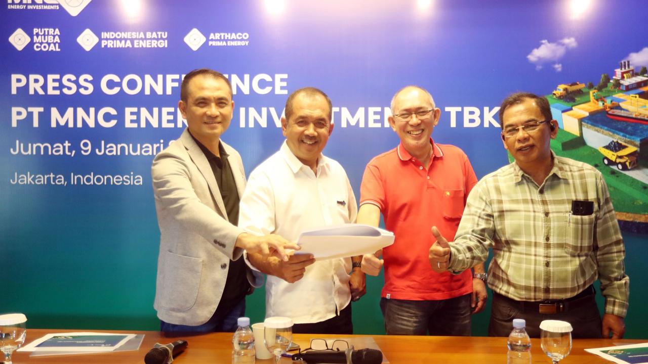 FOTO: MNC Energy Pastikan Operasional Tambang Gunakan Jalan Khusus