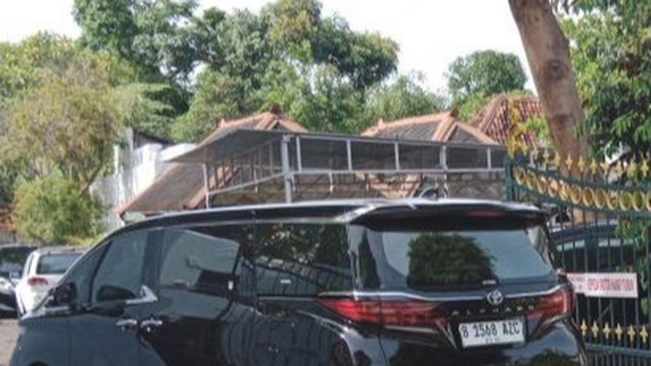 Jokowi Kunjungi Sultan HB X di Keraton Kilen, Yogyakarta