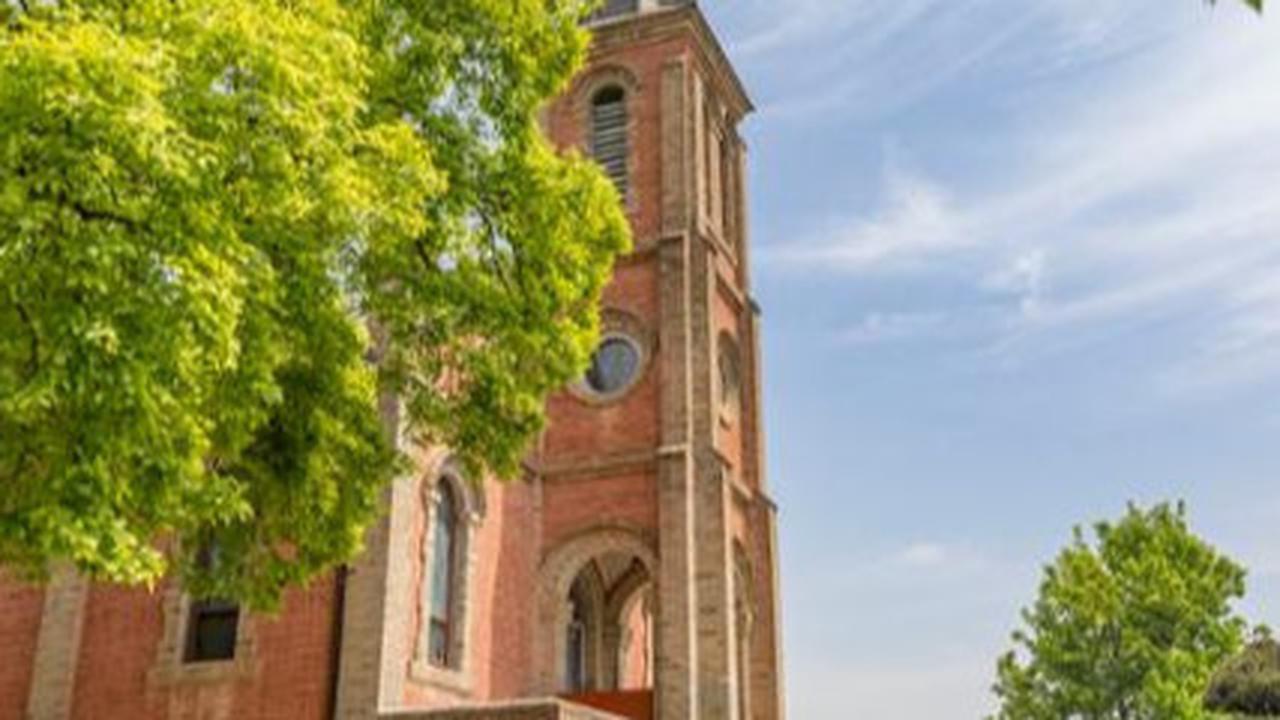 Mengenal Gereja Gasil Sejarah dan Keindahan Tempat Viral dari Drakor 'WHEN LIFE GIVES YOU TANGERINES'
