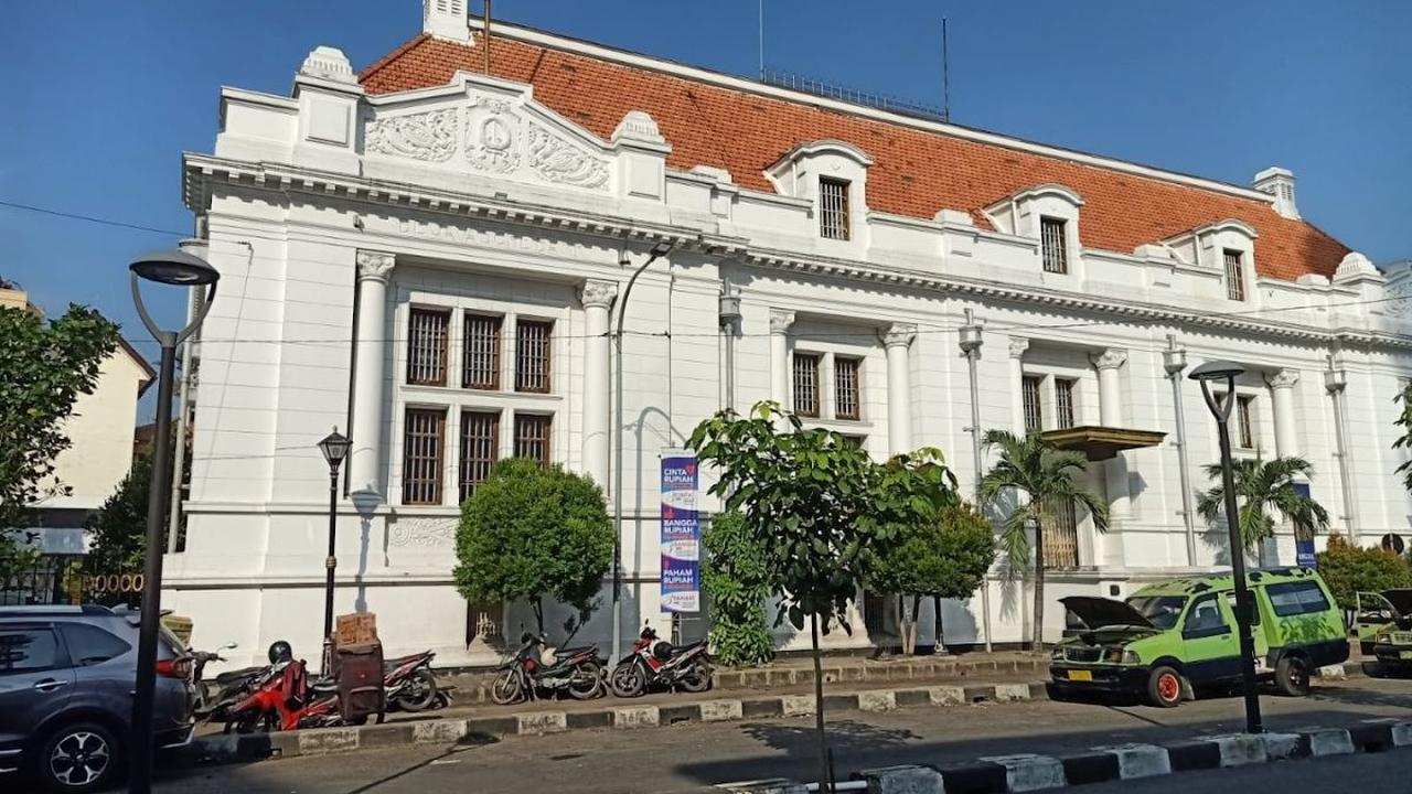 Jalan Garuda