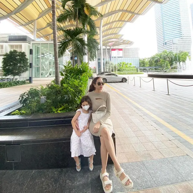 Aura Kasih sayang anak [Instagram/aurakasih]