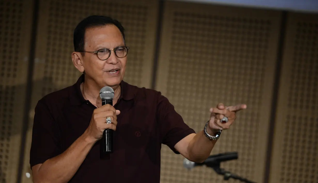 "Ini sebuah tanda bahwa memang Indonesia darurat narkoba. Harus kita akui itu," ujar bintang film Rahasia Gadis, Cintaku di Kampus Biru'. (Adrian Putra/Bintang.com)