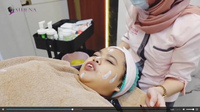 6 Potret Kekeyi Jalani Perawatan Kecantikan, Terbaru Suntik Tiruskan Wajah