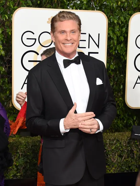 The Rock menyambut senang dengan bergabungnya David Hasselhoff dalam film ini. Baywatch versi televisi adalah acara yang menuai sukses. (Bintang.com/AFP)